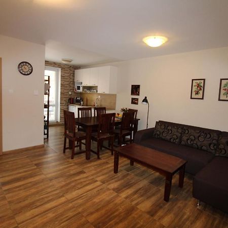 Apartman Baska Veľký Slavkov Buitenkant foto