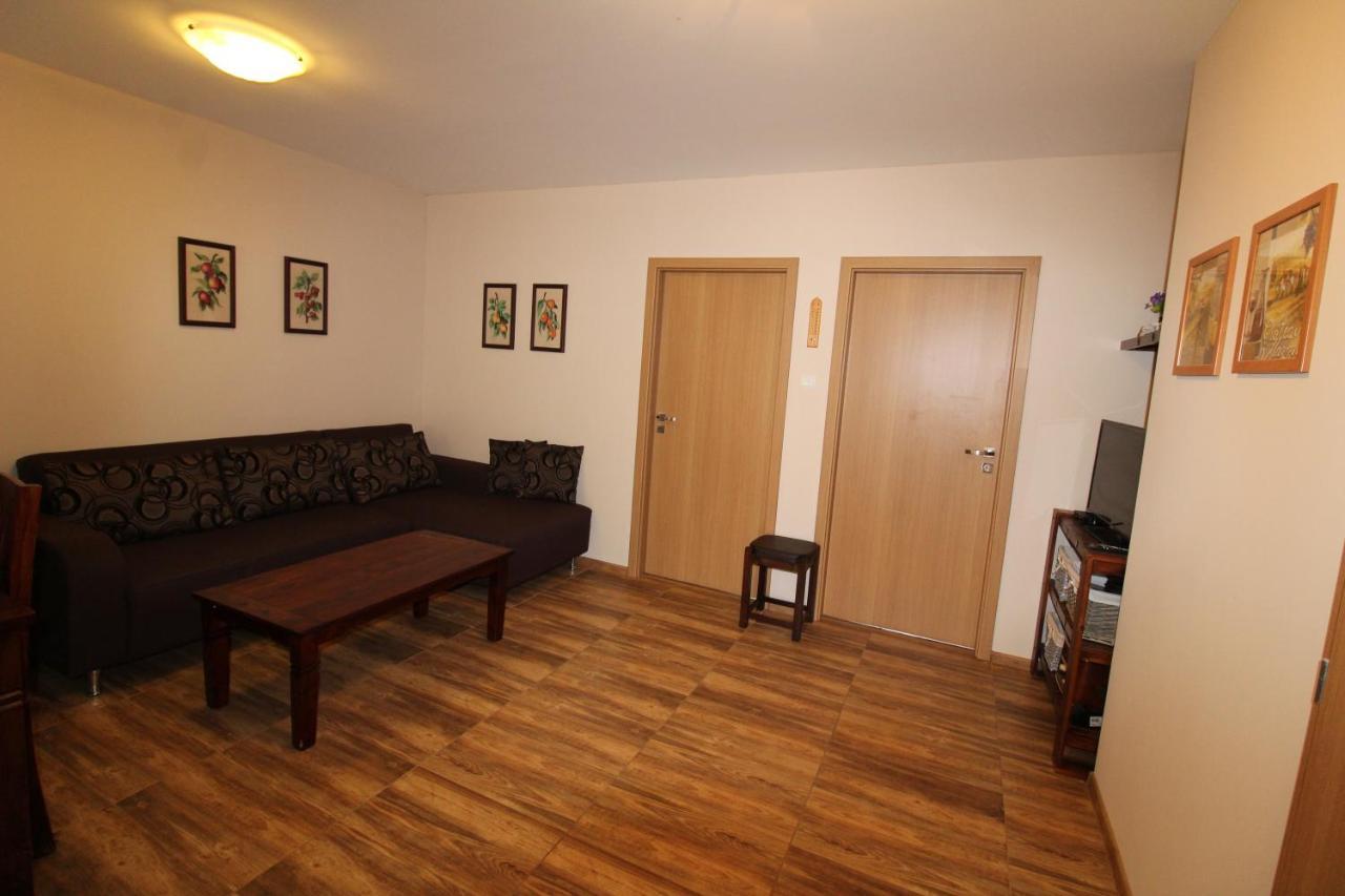 Apartman Baska Veľký Slavkov Buitenkant foto